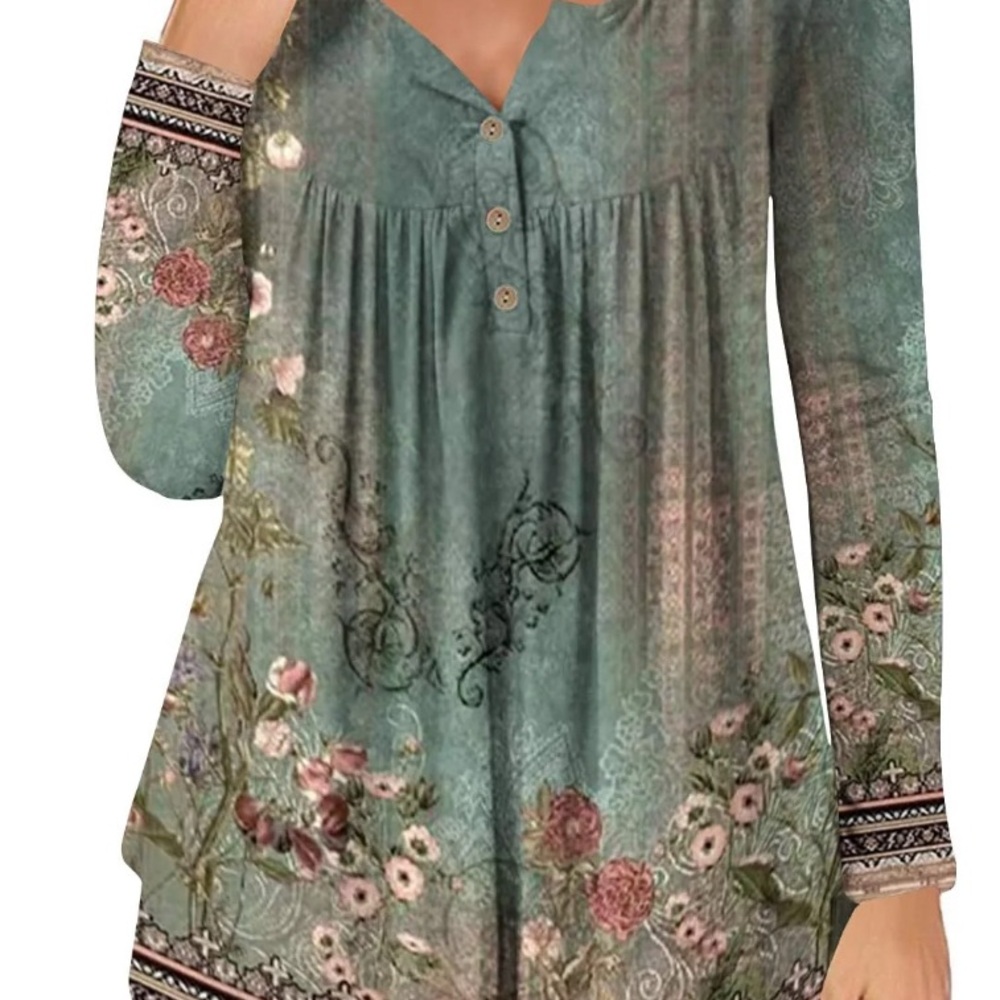 Green Pleated Buttoned Blouse